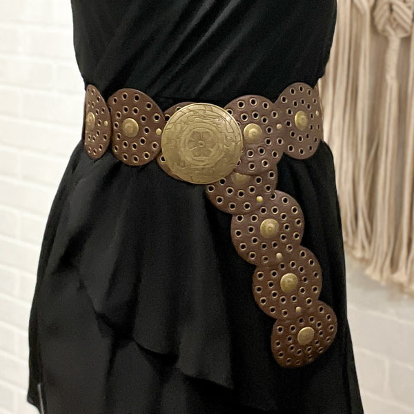 46" Circle Buckle Eyelet Belt