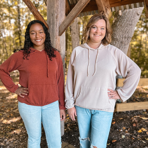 ribbed hoodie plus curvy rust or ivory beige