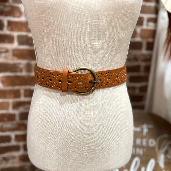 Nomad Eyelet Belt