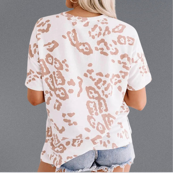 Sittin' Pretty Leopard Top - CURVY